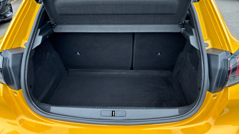 Peugeot 208 1.2 PureTech 100 GT 5dr Petrol Hatchback